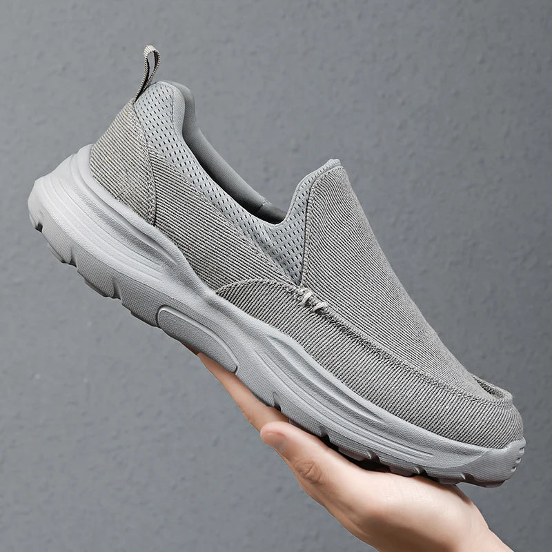 New Men Canvas Shoes Fashion Men's Casual Shoes Light Non-slip Loafer Washed Denim Flat shoes Outdoor Sneakers Vulcanized Shoes