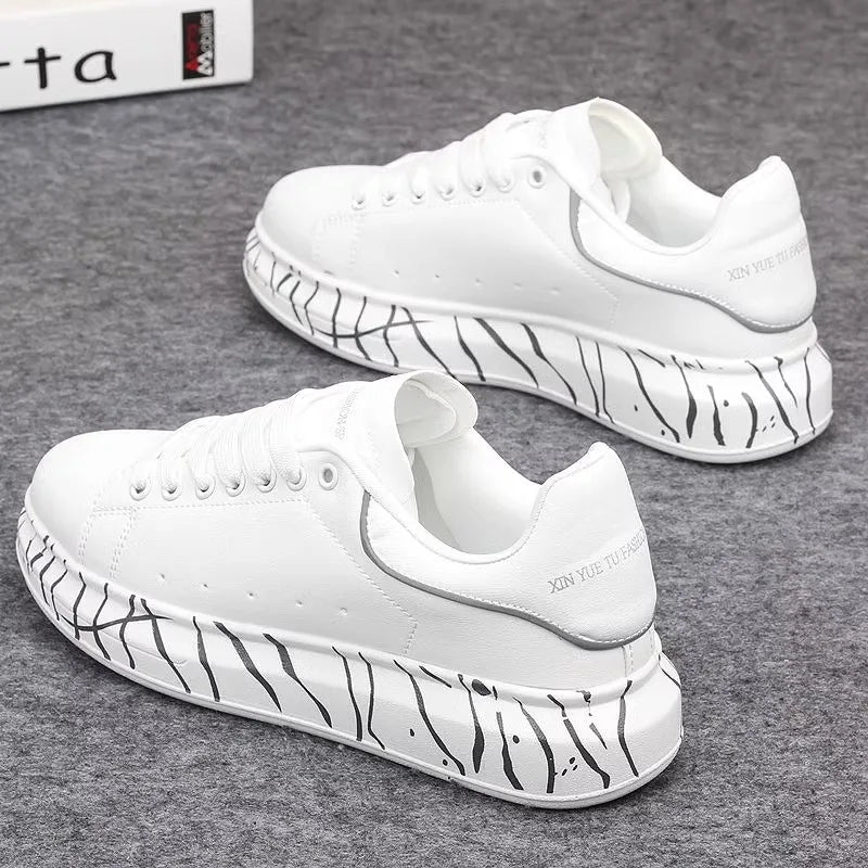 Fashionable men's shoes, versatile white couple's sneakers, breathable sports and leisure thick-soled women's white shoes