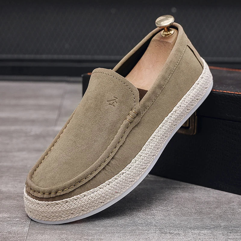 New Canvas Shoes Men Breathable Light Slip on Flat Summer Classic Loafers Casual Shoes Breathable Walking Footwear Men Sneakers