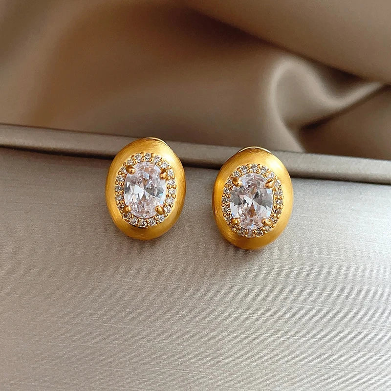 New Mid Ancient Style Metal Brushed Inlaid With Rhinestone Oval Stud Earrings 2024 Fashion Jewelry Luxury Accessories for Womens