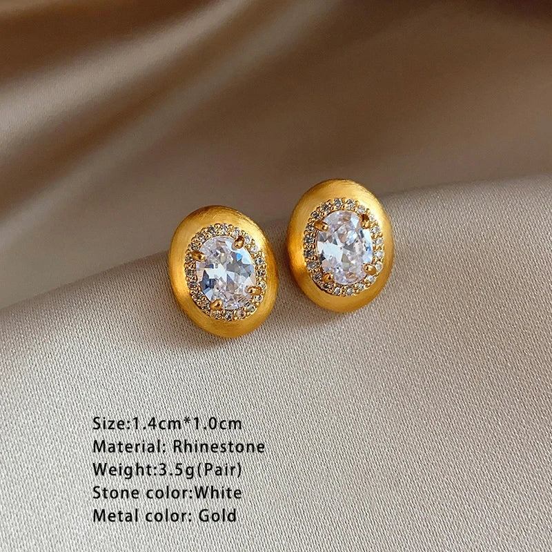 New Mid Ancient Style Metal Brushed Inlaid With Rhinestone Oval Stud Earrings 2024 Fashion Jewelry Luxury Accessories for Womens